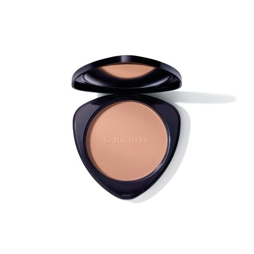 

Dr.Hauschka Пудра для лица с бронзовым эффектом 01 Bronzing Powder 01 10г