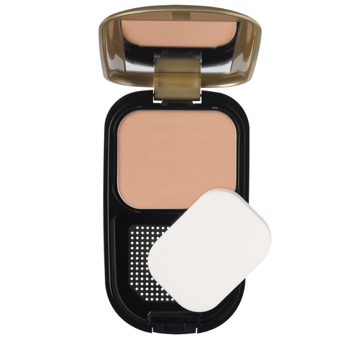 

MaxFactor пудра компактная суперустойчивая FACEFINITY №03 Natural